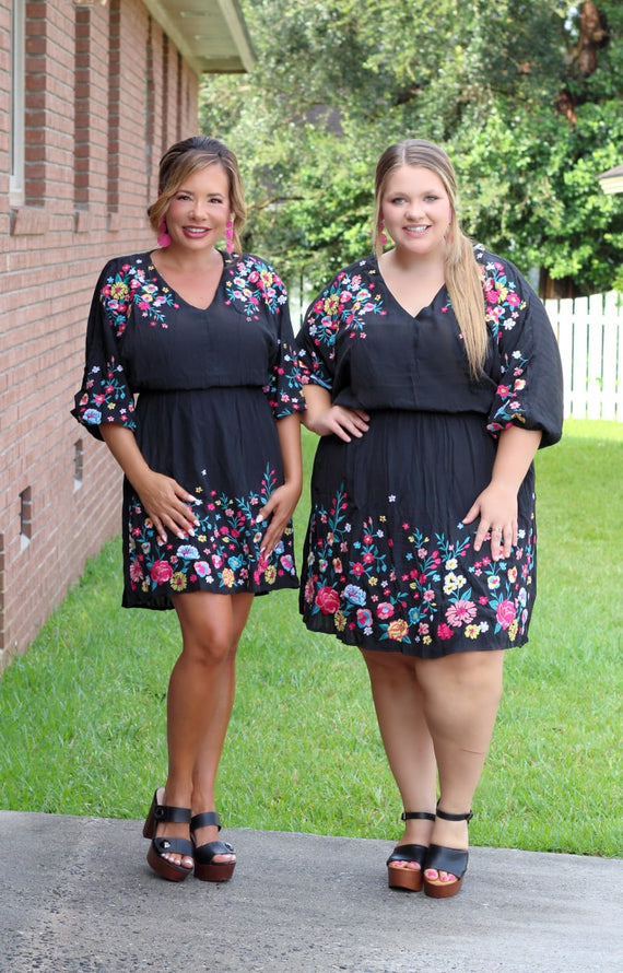 Calamity Specialist Vædde Boutique Floral Dresses | Sizes 0-24 | Perfectly Priscilla